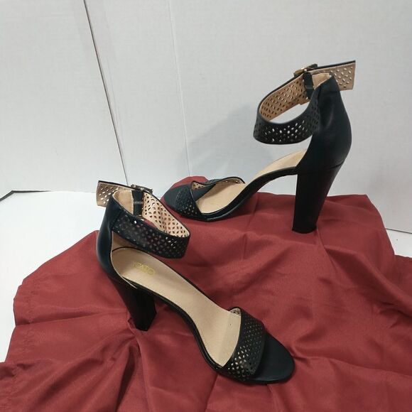 CATO BLACK ANKLE STRAP HEEL PUMP SHOES WOMEN'S SIZE 11M - Picture 2 of 12